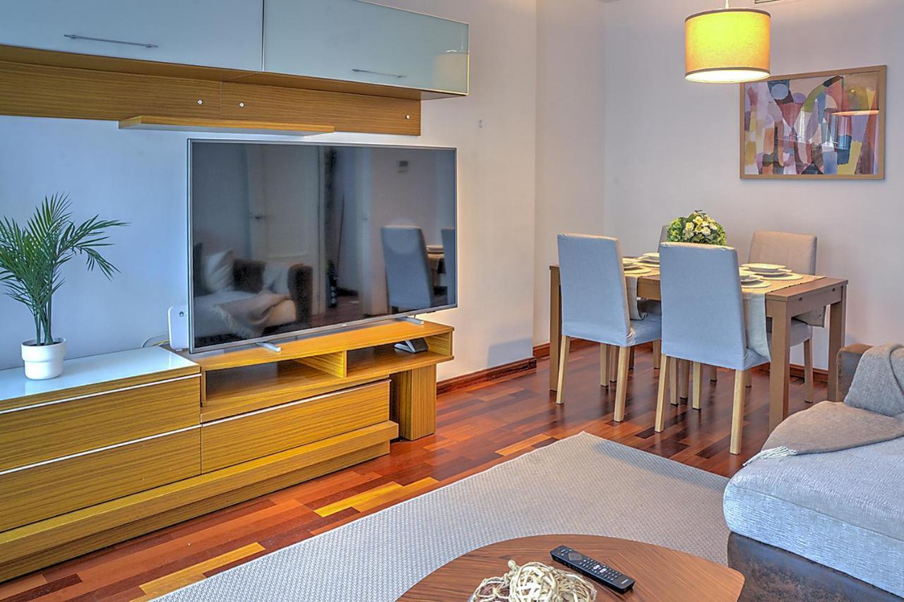 San Bernardo Family Apartment Sevilla Exterior foto